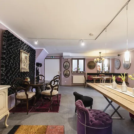 Fantasia Budget Boutique Hotel 3*