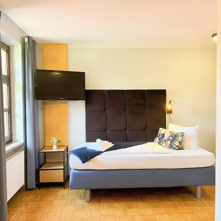 Fantasia Budget Boutique Hotel 3*
