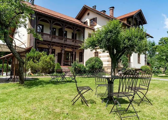 Fantasia Budget Boutique Hotel 3*